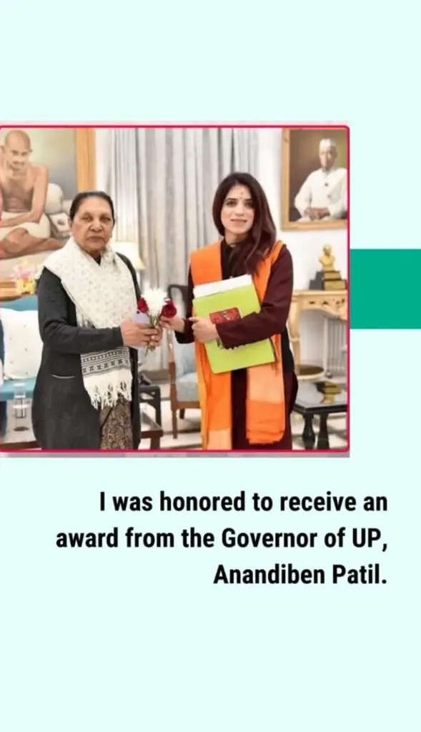 Mansi Gulati Receiving Award from UP Governor Anandiben Patel